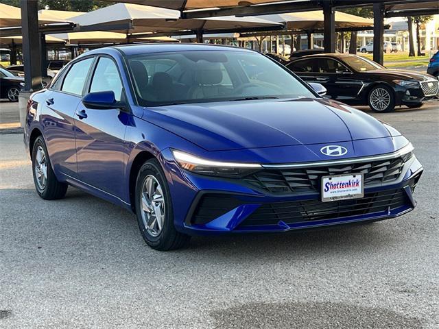 new 2024 Hyundai Elantra car, priced at $22,611