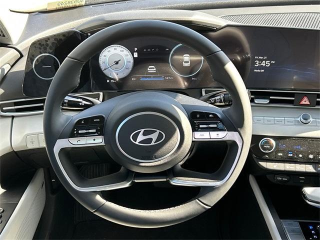 new 2025 Hyundai Elantra car, priced at $25,554