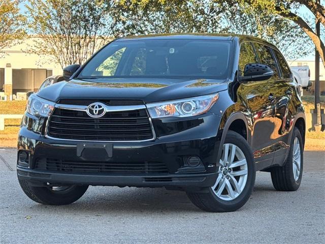 used 2016 Toyota Highlander car, priced at $19,867