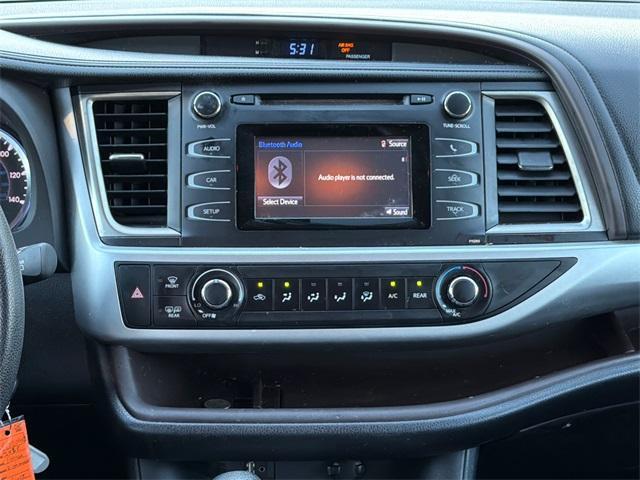 used 2016 Toyota Highlander car, priced at $19,867