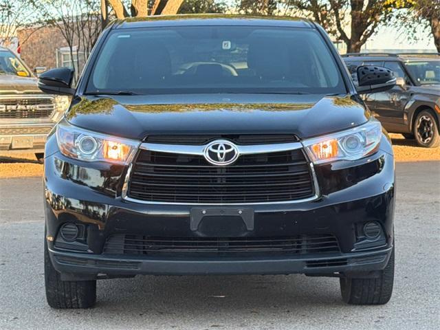 used 2016 Toyota Highlander car, priced at $19,867