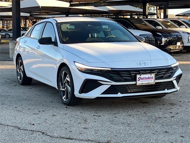 new 2025 Hyundai Elantra car, priced at $24,611