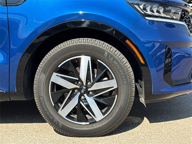 used 2021 Kia Sorento car, priced at $19,303