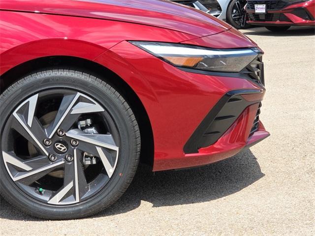 new 2025 Hyundai Elantra car, priced at $26,386