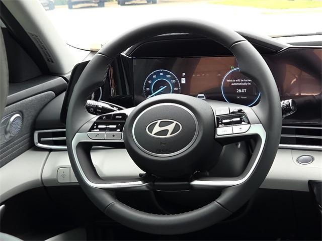 new 2025 Hyundai ELANTRA HEV car, priced at $28,756