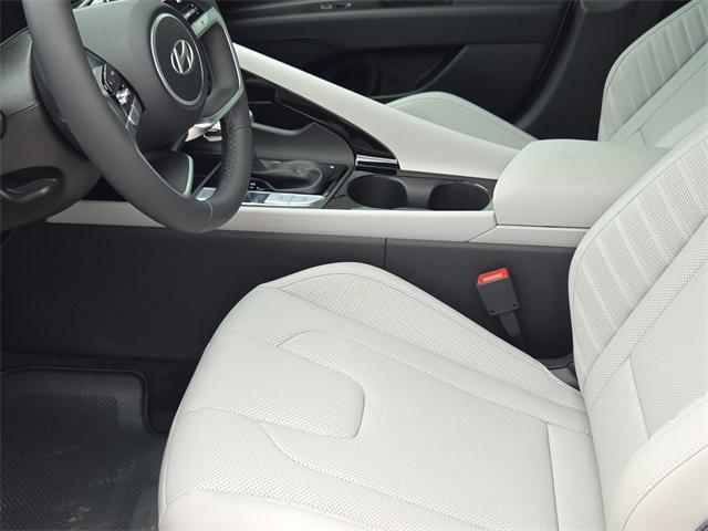 new 2025 Hyundai ELANTRA HEV car, priced at $28,756