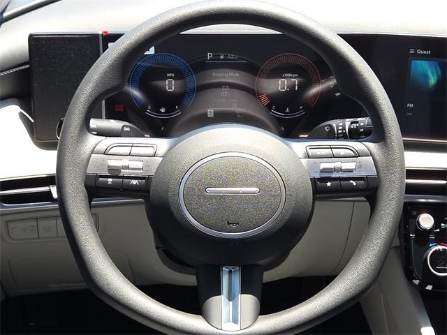 new 2025 Hyundai Tucson car, priced at $29,909
