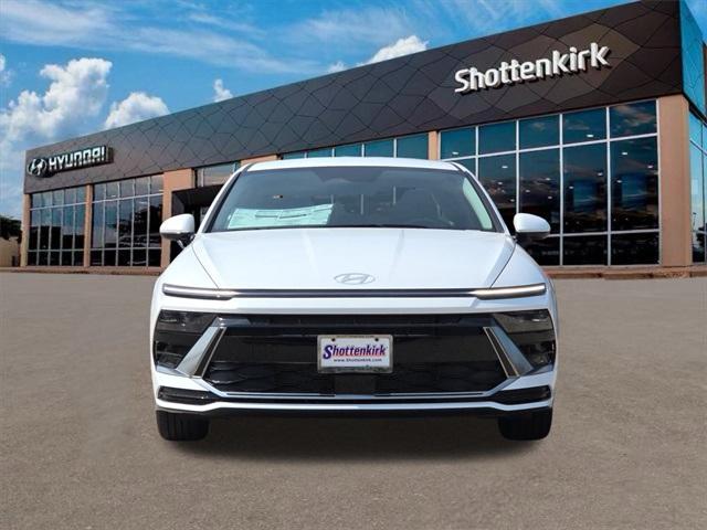 new 2025 Hyundai Sonata car, priced at $28,057
