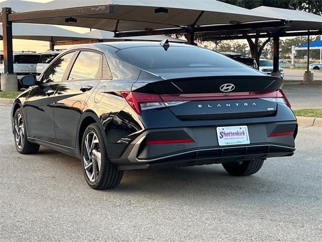 new 2025 Hyundai Elantra HEV car, priced at $28,279