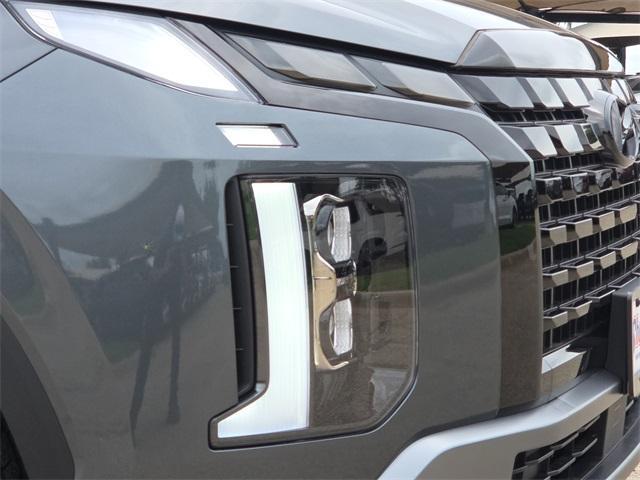 new 2025 Hyundai Palisade car, priced at $40,261