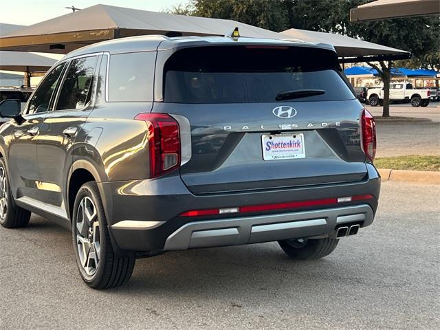 new 2025 Hyundai Palisade car, priced at $44,419