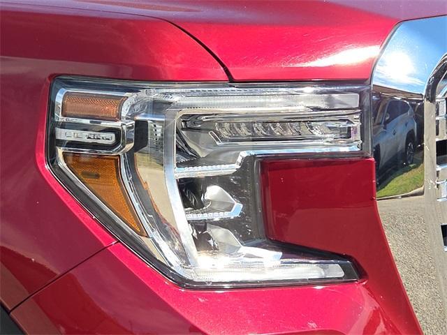 used 2019 GMC Sierra 1500 car, priced at $35,216