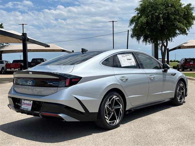 new 2024 Hyundai Sonata car, priced at $28,362