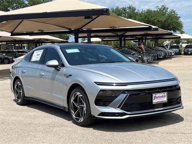 new 2024 Hyundai Sonata car, priced at $28,362