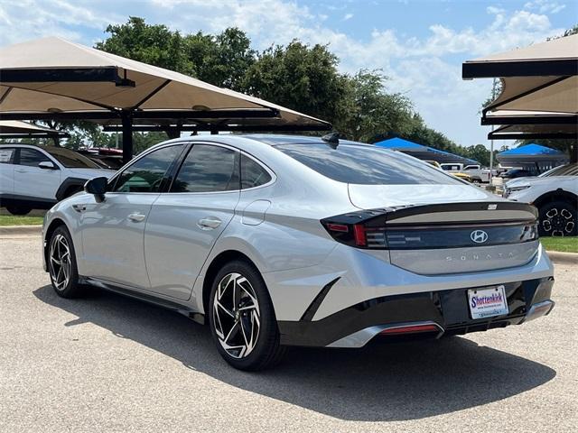 new 2024 Hyundai Sonata car, priced at $28,362