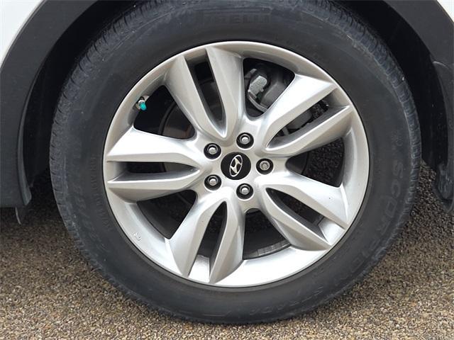 used 2017 Hyundai Santa Fe Sport car