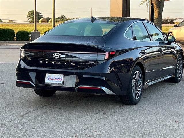 new 2024 Hyundai Sonata Hybrid car, priced at $34,228