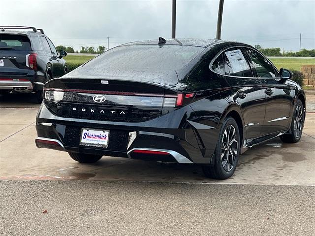 new 2024 Hyundai Sonata car, priced at $25,727