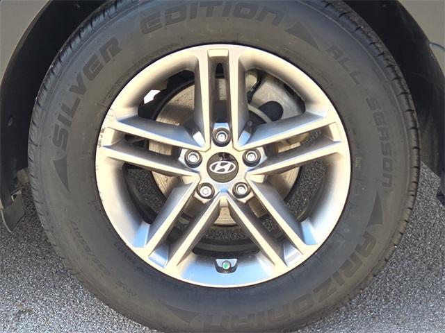 used 2018 Hyundai Santa Fe Sport car, priced at $13,997