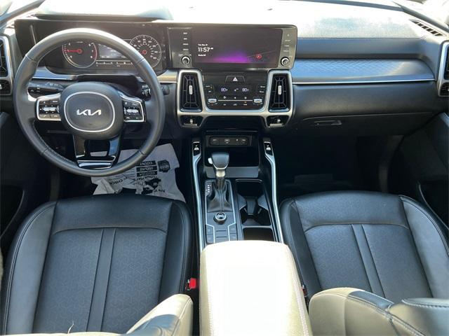 used 2023 Kia Sorento car, priced at $28,514