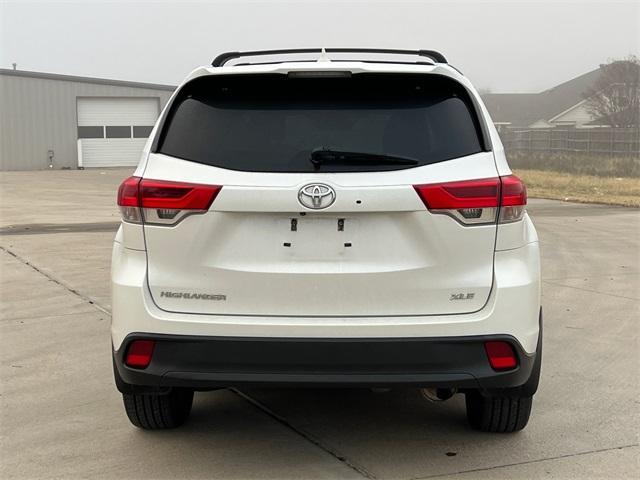 used 2019 Toyota Highlander car, priced at $20,978