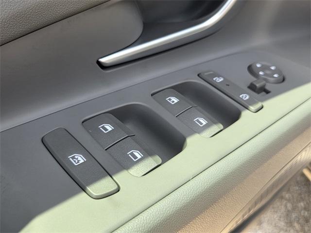 new 2025 Hyundai Elantra car, priced at $21,322