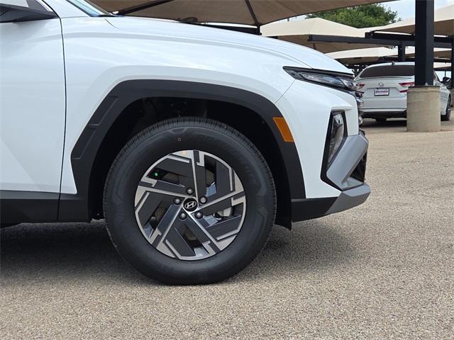 new 2025 Hyundai TUCSON Hybrid car, priced at $33,631