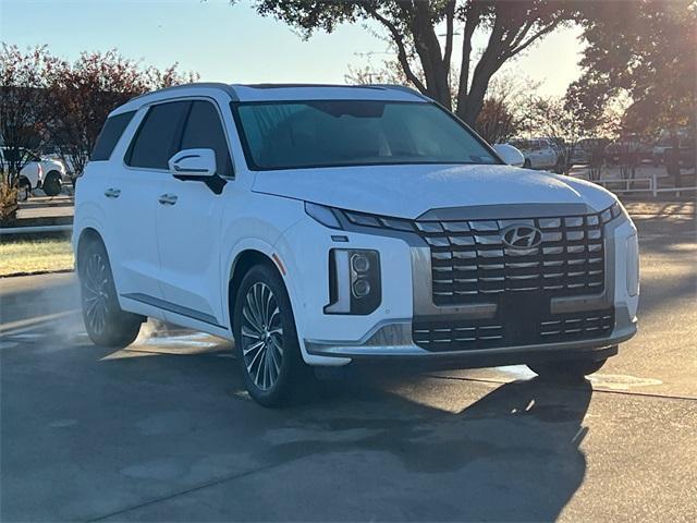 used 2023 Hyundai Palisade car, priced at $39,861