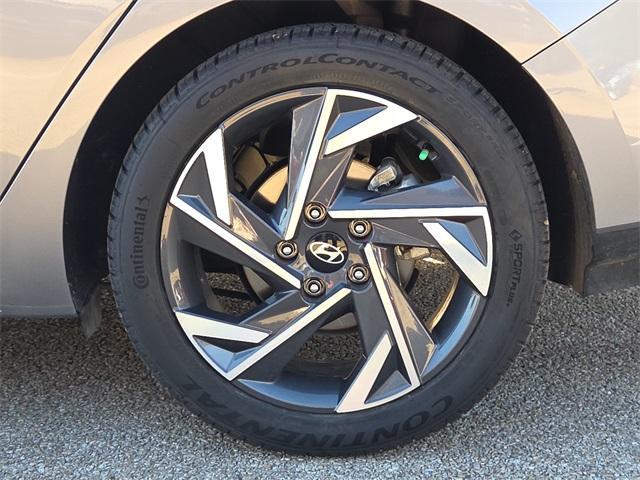 used 2025 Hyundai Elantra car, priced at $19,867