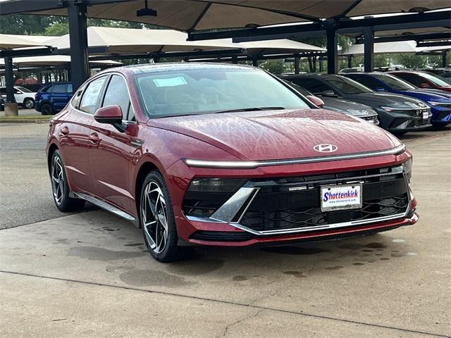 new 2024 Hyundai Sonata car, priced at $28,384