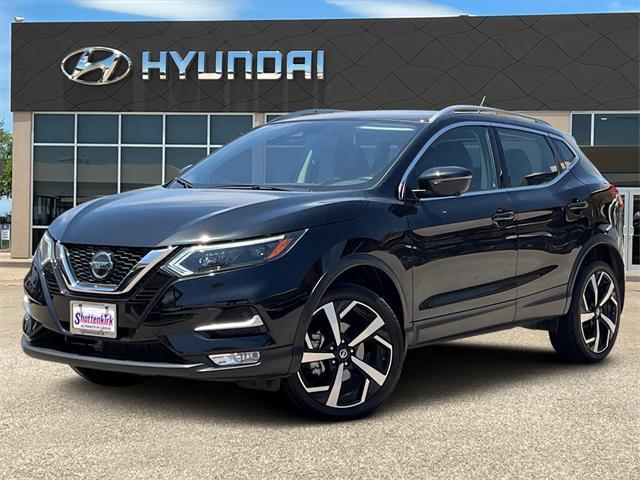 used 2022 Nissan Rogue Sport car, priced at $23,098