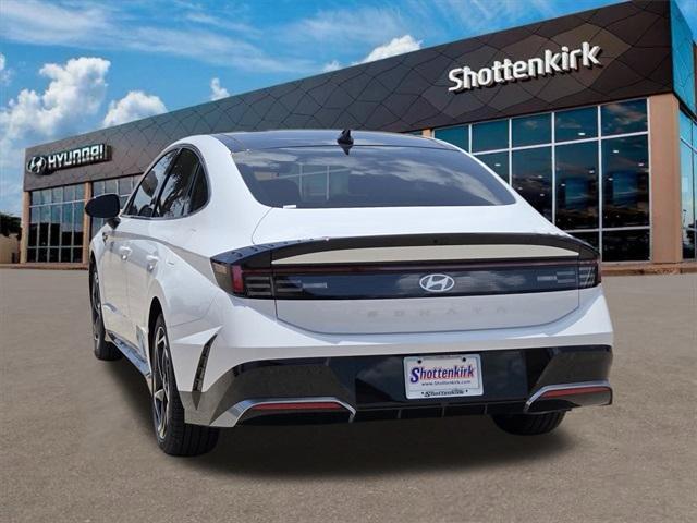 new 2025 Hyundai Sonata car, priced at $32,074
