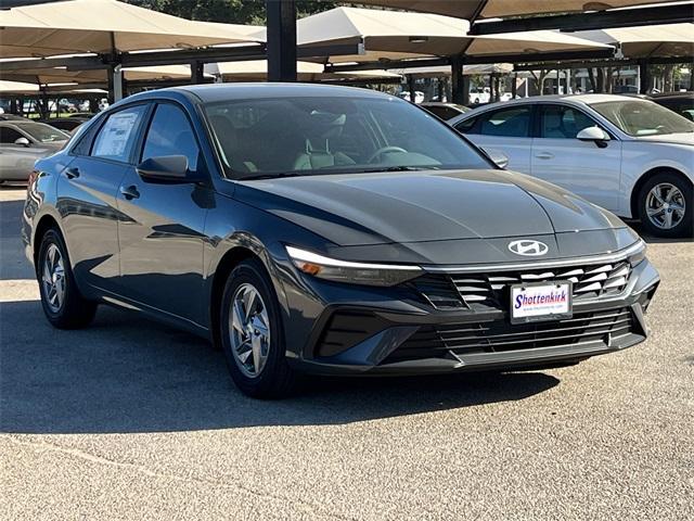 new 2024 Hyundai Elantra car, priced at $22,616