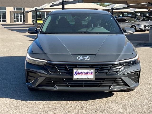 new 2024 Hyundai Elantra car, priced at $22,616