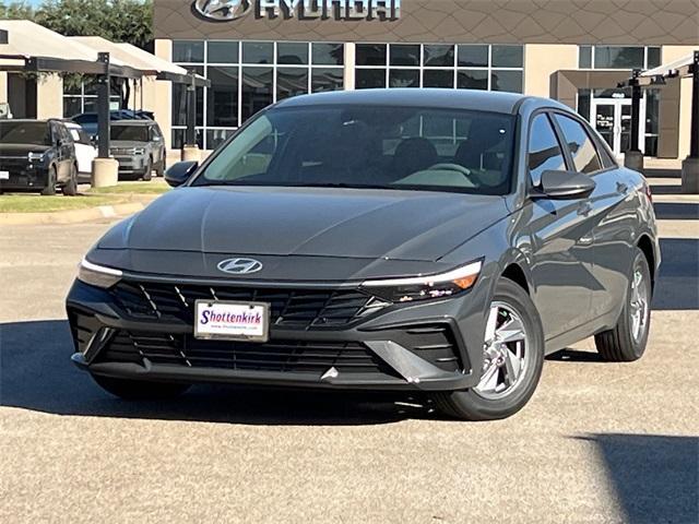 new 2024 Hyundai Elantra car, priced at $22,616