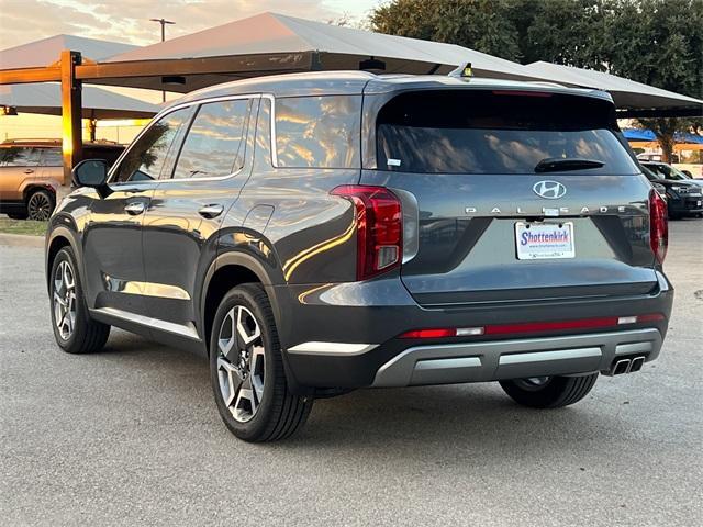 new 2025 Hyundai Santa Fe HEV car, priced at $38,644