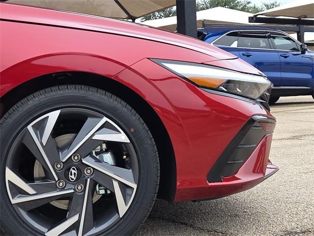 new 2025 Hyundai Elantra car, priced at $26,924