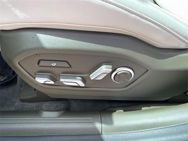 new 2025 Hyundai Santa Fe car, priced at $44,003