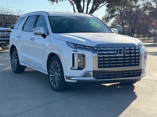 used 2024 Hyundai Palisade car, priced at $49,892