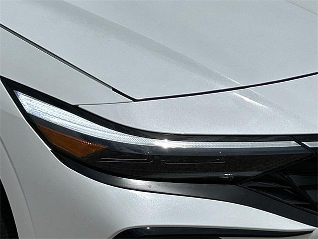 new 2025 Hyundai Elantra car, priced at $25,450