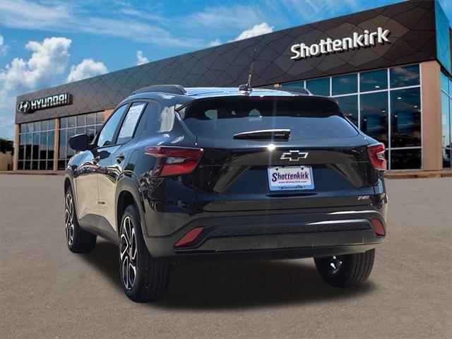 used 2025 Chevrolet Trax car, priced at $25,492