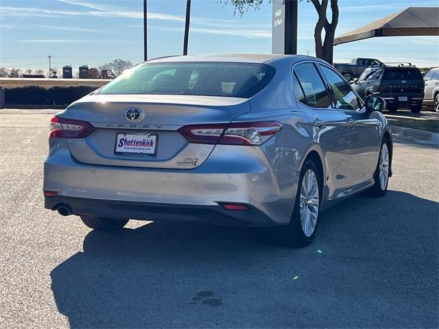 used 2018 Toyota Camry Hybrid car, priced at $18,135