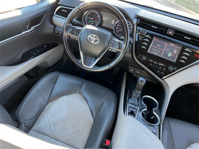 used 2018 Toyota Camry Hybrid car, priced at $18,135