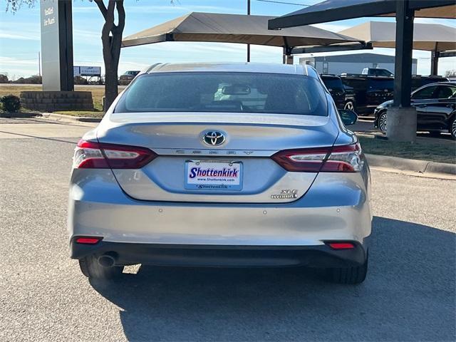 used 2018 Toyota Camry Hybrid car, priced at $18,135