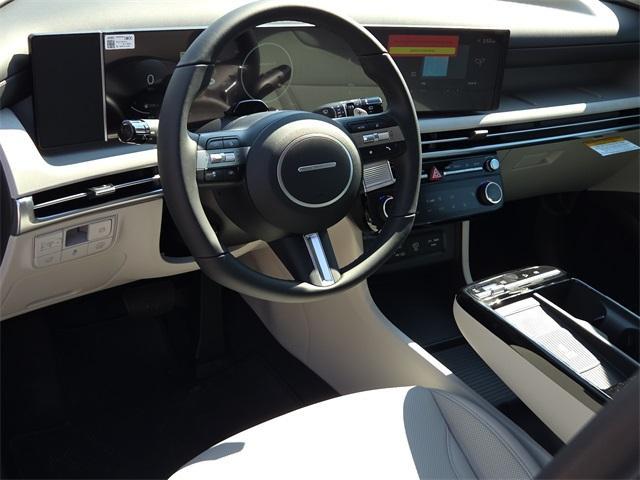 new 2025 Hyundai TUCSON Hybrid car, priced at $36,733