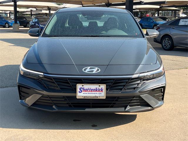 new 2024 Hyundai Elantra car, priced at $22,654