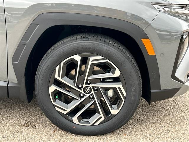 new 2025 Hyundai Tucson car, priced at $37,447