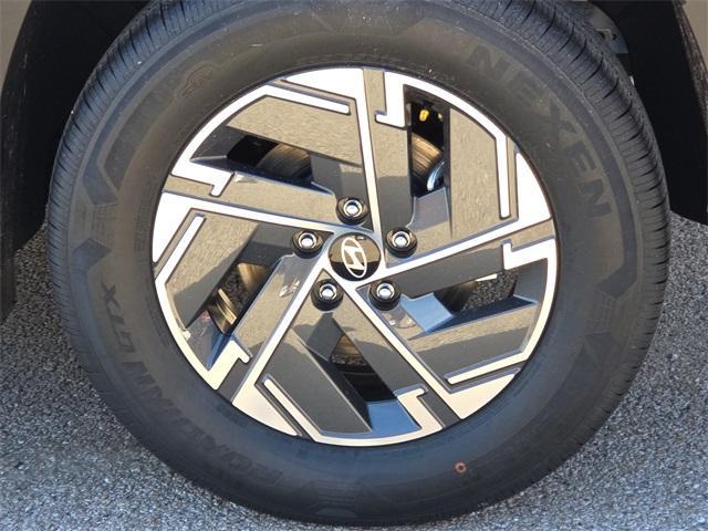 new 2026 Hyundai TUCSON Hybrid car, priced at $35,120