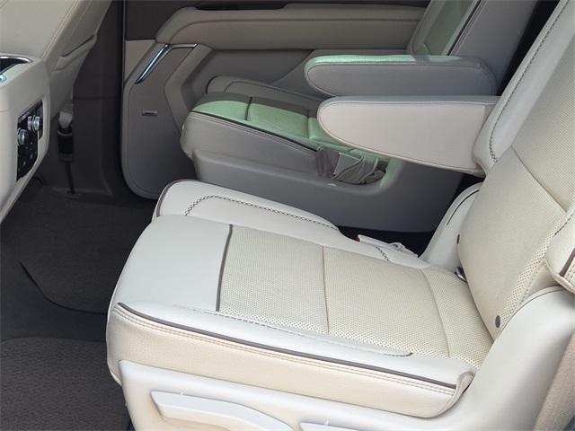 used 2021 GMC Yukon car, priced at $52,792