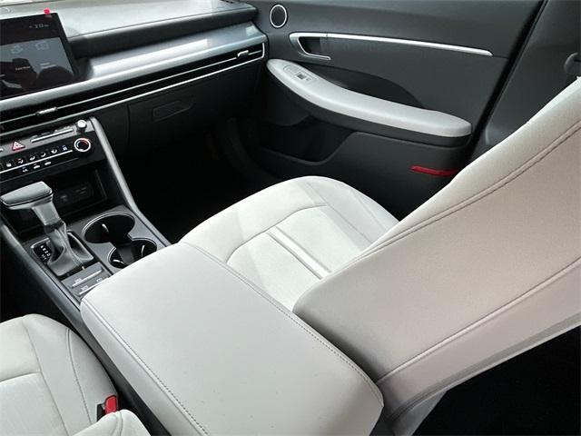 new 2025 Hyundai Sonata car, priced at $26,321